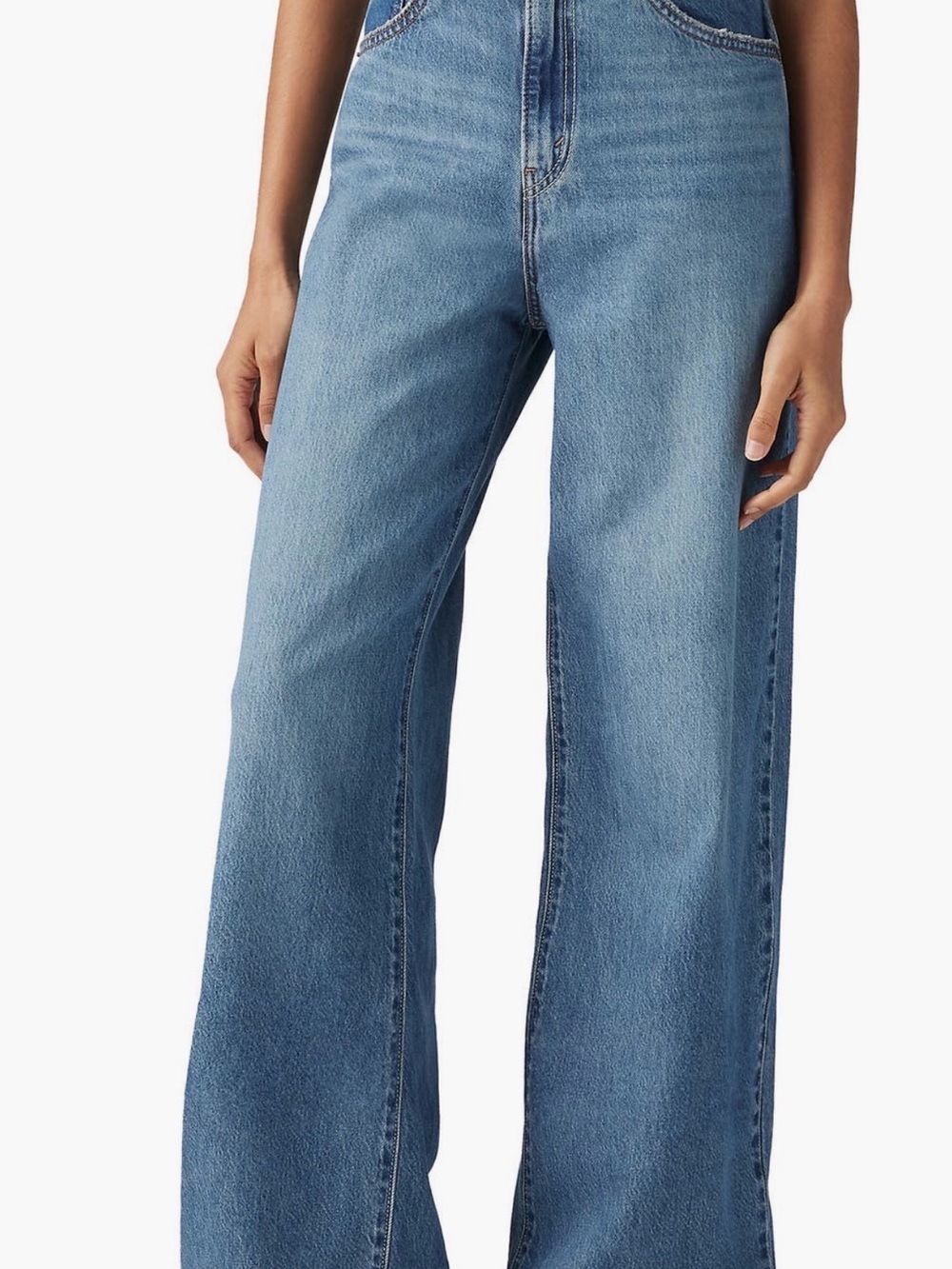 Levi's Cinch Baggy Wide Leg
Jeans